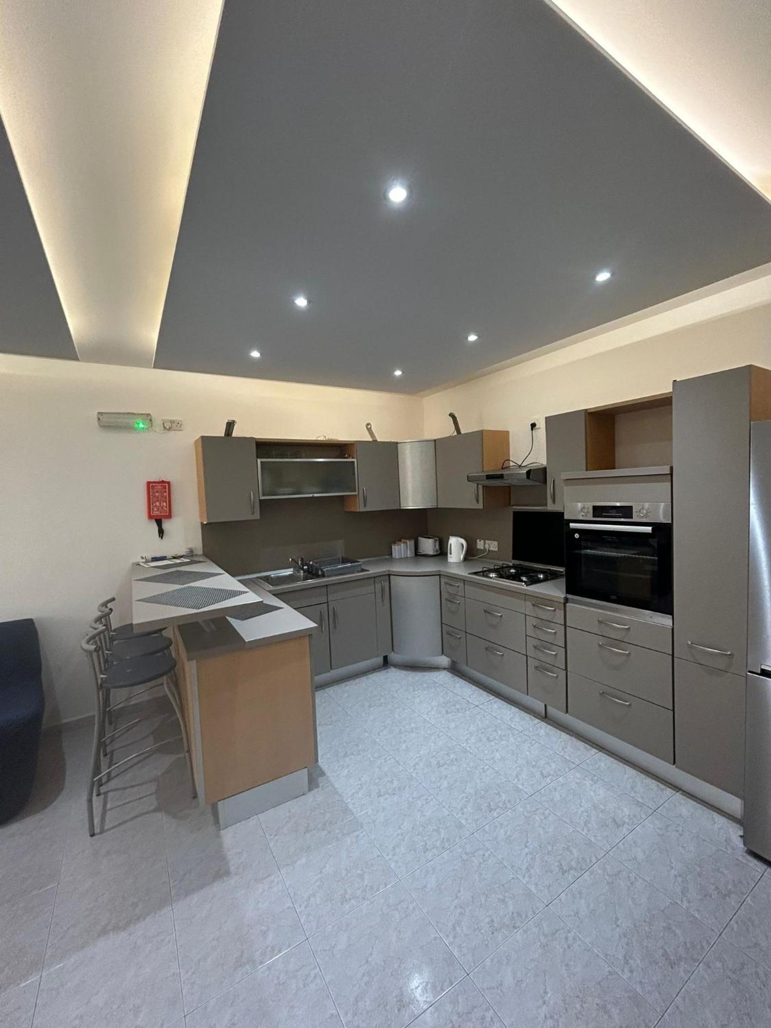 No 6 Poseidon Apartment Saint Julian's 외부 사진